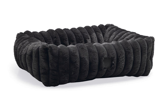 Designed by Lotte Reza - Kattenmand - 52x44x16 cm