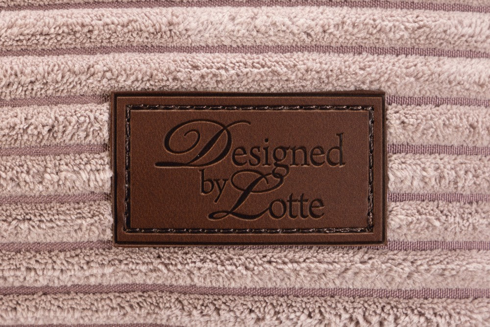 Designed by Lotte Ribbed Hondenmand Roze