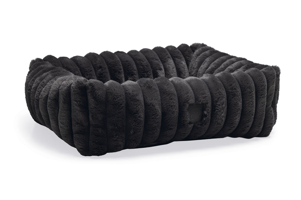 Designed by Lotte Reza - Kattenmand - 52x44x16 cm