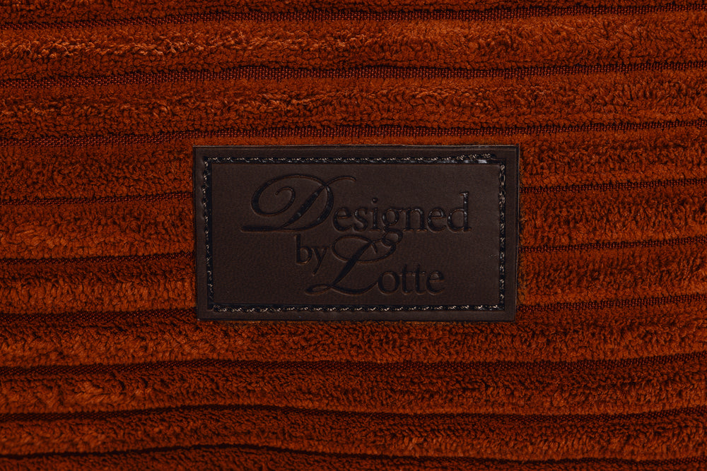 Designed By Lotte Ligmand ribbed Terracotta